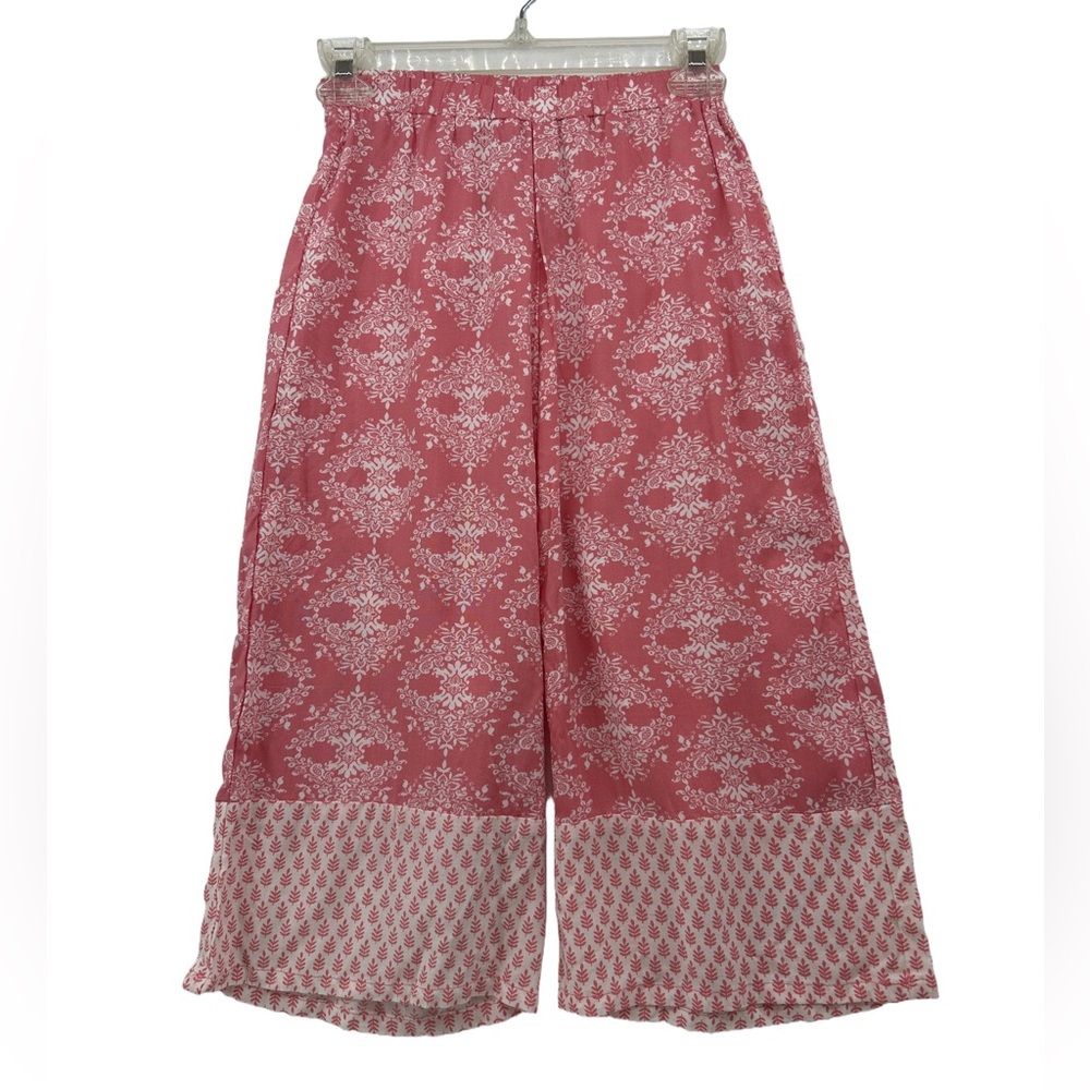 Joyous & Free Be Kind Capri Pink and White Paisley Print Casual Wide-Leg